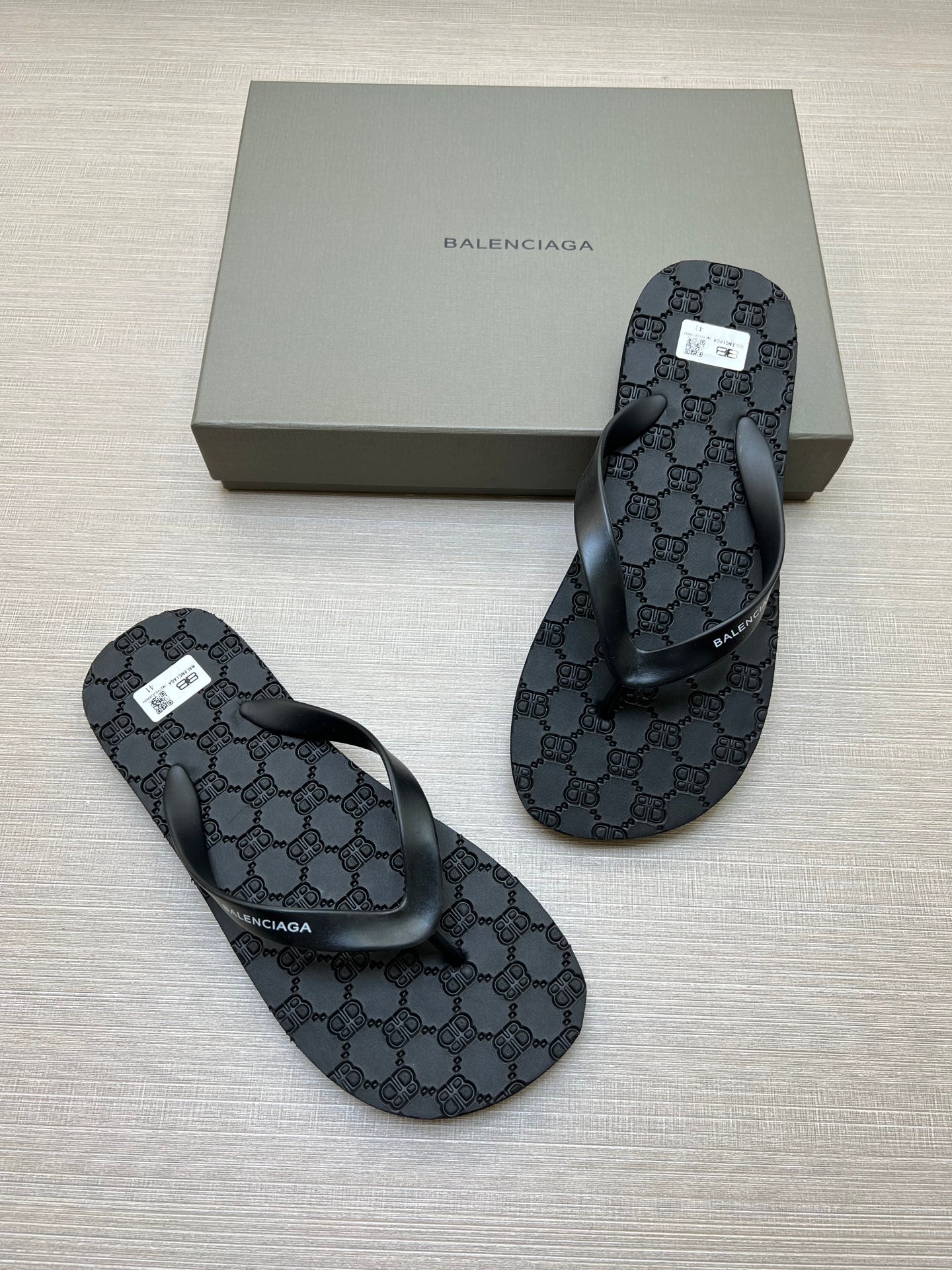 Z5QB16 Popular Slippers