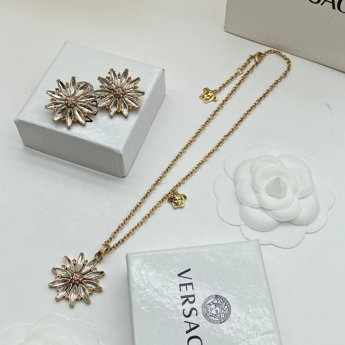 X1R75V68X Popular   Necklace
