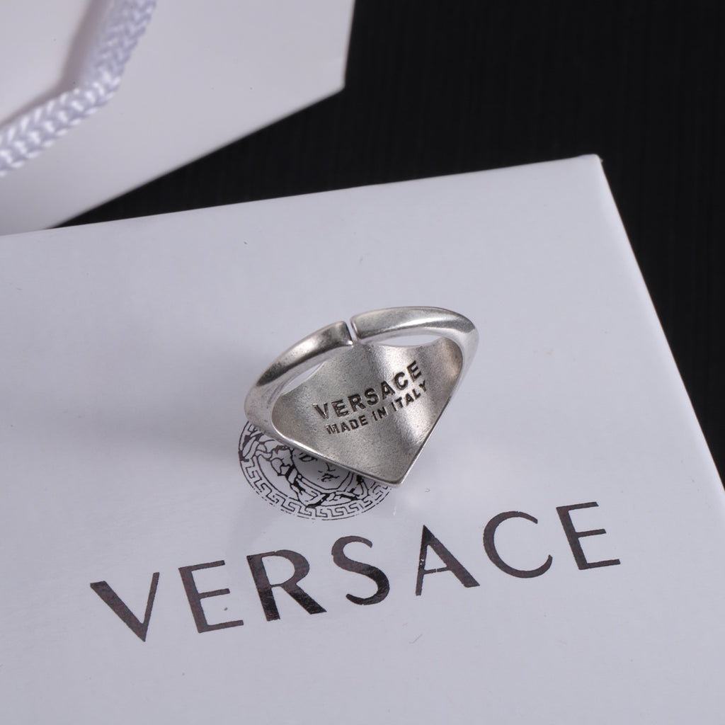 X1Z54V455E  Popular   rings  and high quality Earrings