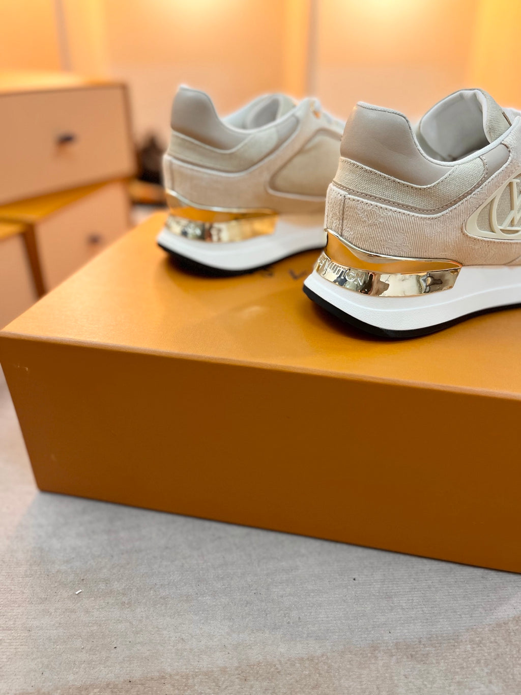 Z2P36E58 Popular high-quality leather Shoes